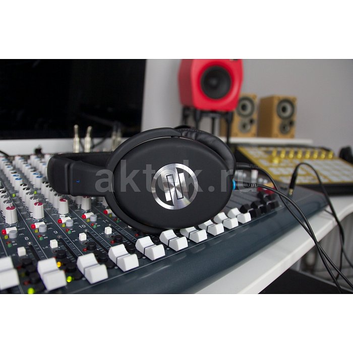 Профессиональные наушники Reloop SHP-1 5
