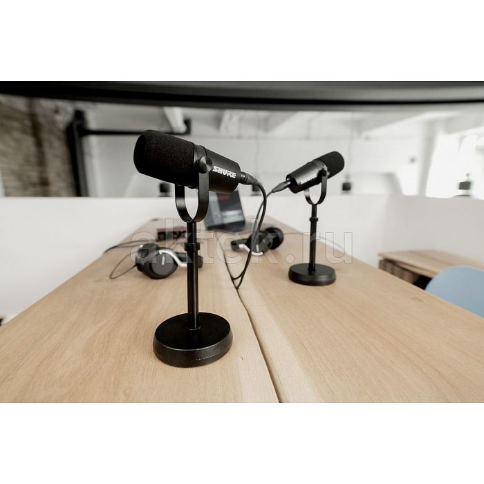Shure MV7X Black динамический кардиоидный подкаст-микрофон с выходом XLR 8