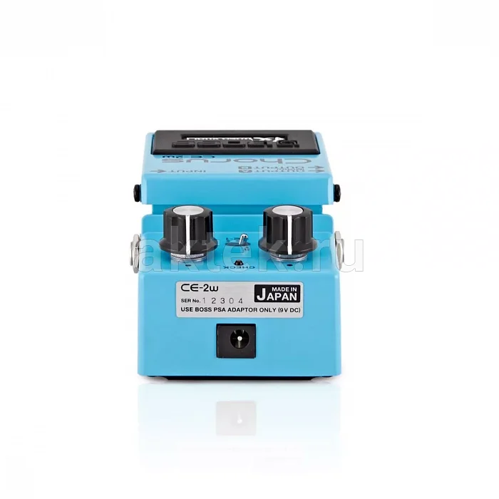 Boss CE-2W Chorus, Waza Craft педаль эффектов 4