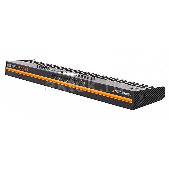 Цифровое пианино Studiologic Numa X Piano 88 10