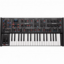 Синтезатор Sequential FourM