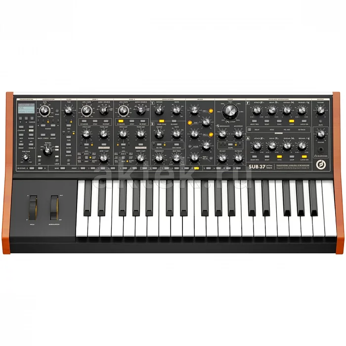 Синтезатор Moog Subsequent 37