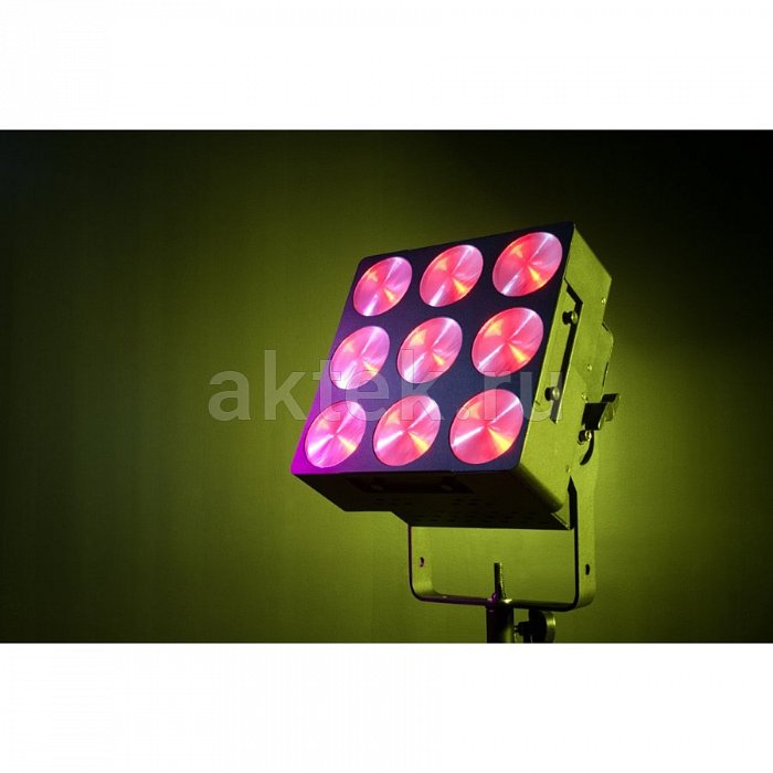 Светодиодная RGB панель American DJ Dotz Brick 3,3 3