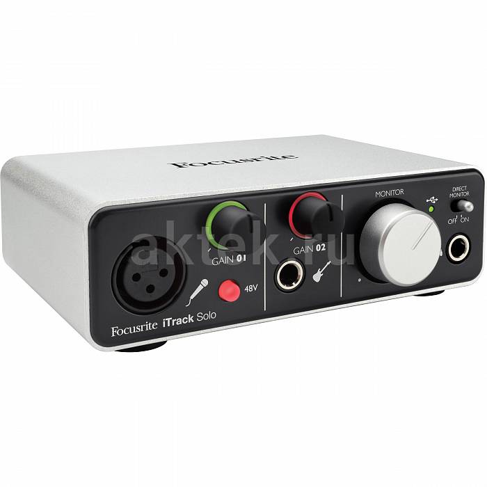Компактный USB интерфейс FOCUSRITE iTrack Solo (Lightning) 2