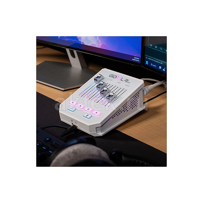 TC Helicon GO XLR MINI-WH звуковой интерфейс для live -стриминга 2