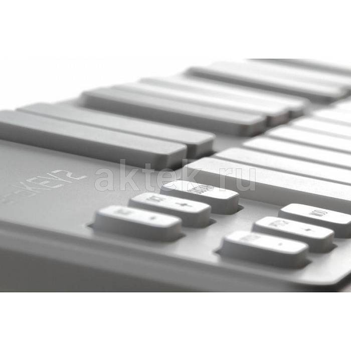 Портативный MIDI-контроллер KORG NANOKEY2-WH 2