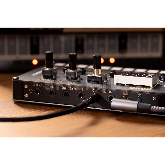Компактный синтезатор KORG NTS-1 MKII 4