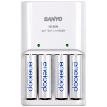 Зарядное устройство с аккумуляторами SANYO eneloop MQR06-E-4-3UTGB 2
