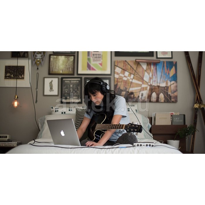 Закрытые наушники AKG K92 5
