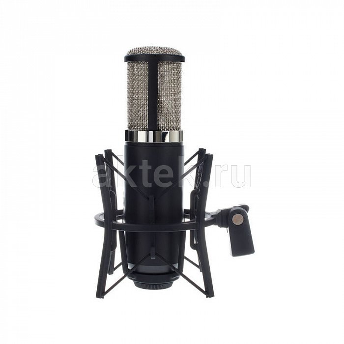 Микрофон конденсаторный AKG P820 3