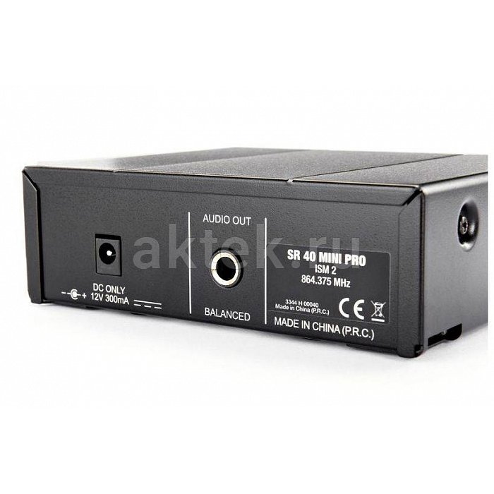 Вокальная радиосистема AKG WMS40 Mini Vocal Set BD US25B 2