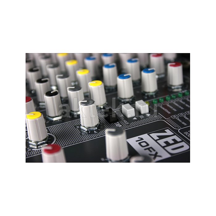 Микшер начального уровня Allen&Heath ZED10FX 2
