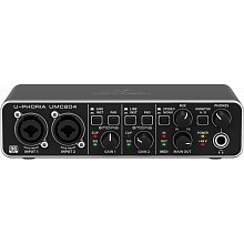 Аудио интерфейс Behringer UMC204