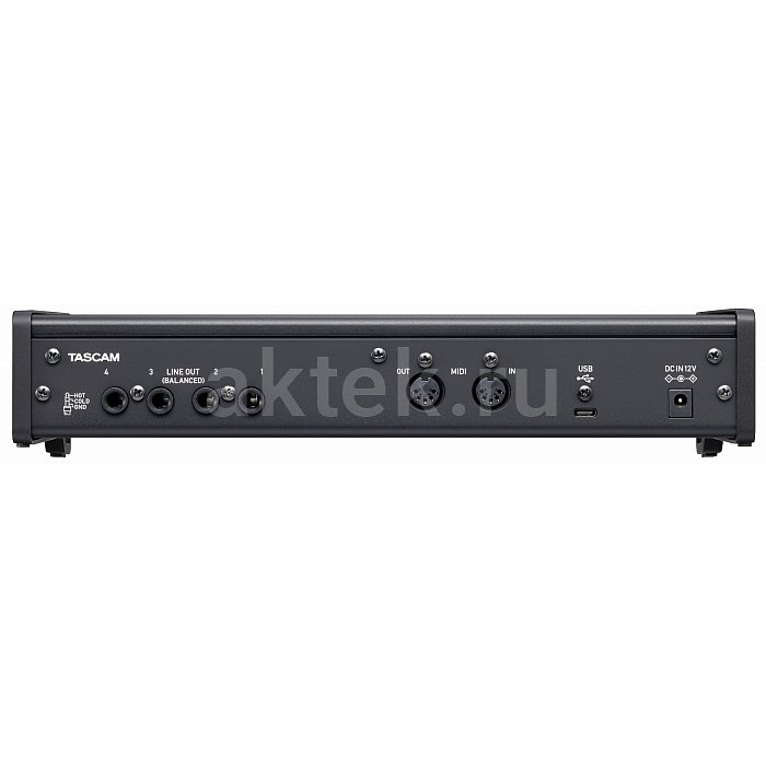 Tascam US-4x4HR аудио/MIDI интерфейс (4 входа 3
