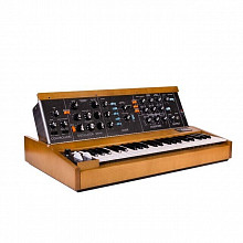 Синтезатор Moog Minimoog Model D 3