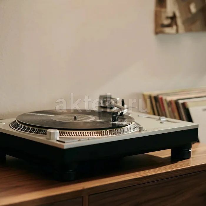 Виниловый проигрыватель Music Hall MMF 9.3 Walnut Quintet Black S 9