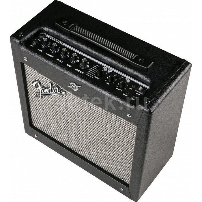 Гитарный комбоусилитель FENDER MUSTANG I (V2) 2
