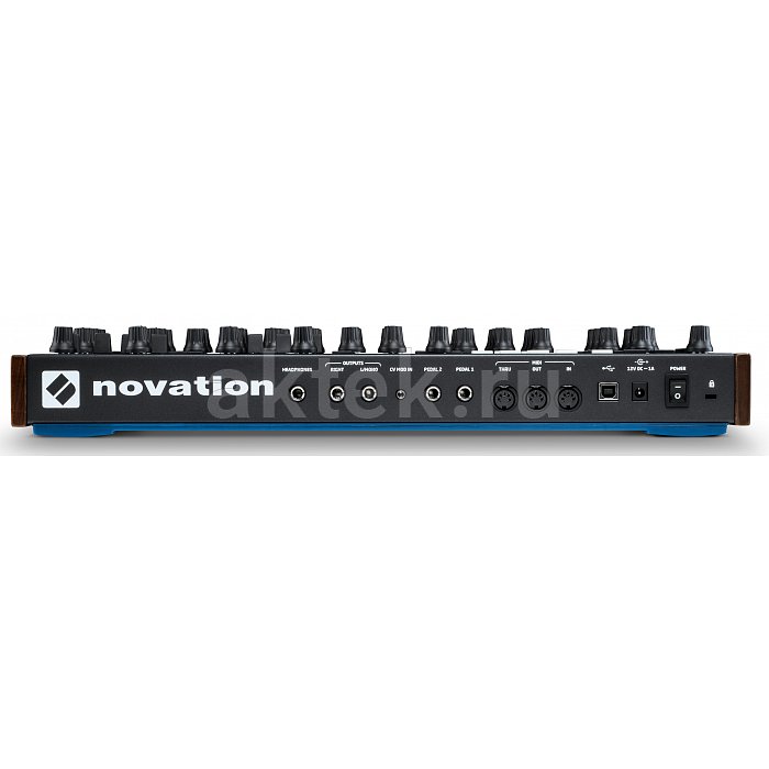 Синтезатор NOVATION PEAK 4