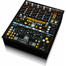 Микшер BEHRINGER DDM4000