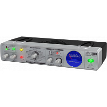 Микрофонный предусилитель Behringer MIC800 2