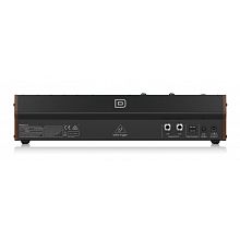 Синтезатор BEHRINGER MODEL D 3