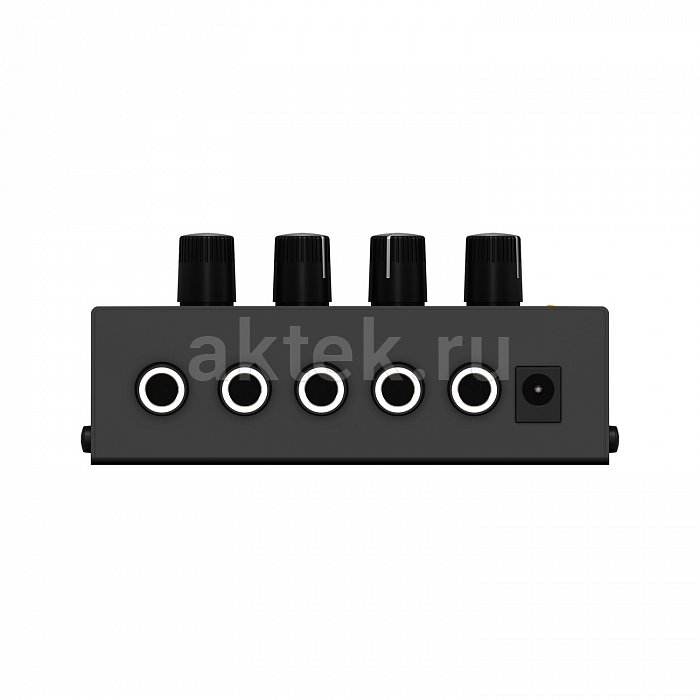 Микшерный пульт Behringer MX400 3