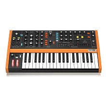 Синтезатор BEHRINGER POLY D 3