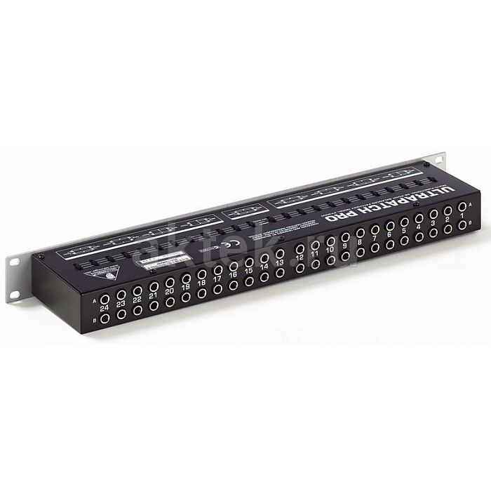 Коммутационная панель Behringer PX3000 2