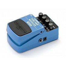 Педаль эффектов Behringer TM300