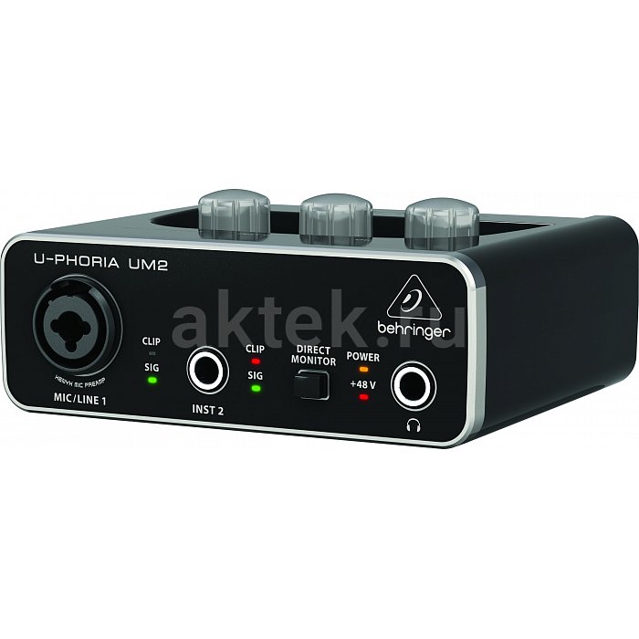 USB - аудиоинтерфейс Behringer UM2 3
