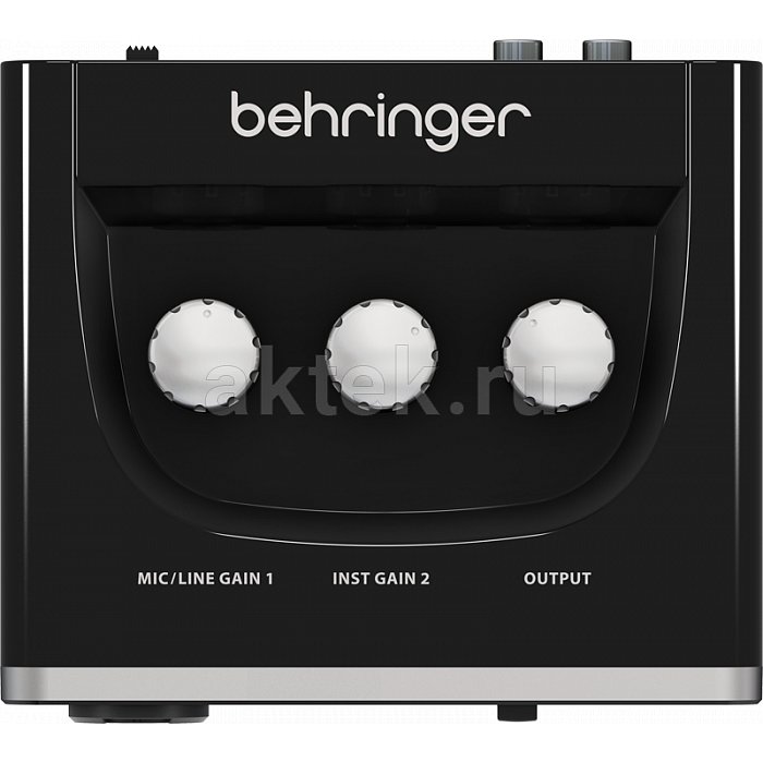 USB - аудиоинтерфейс Behringer UM2 4