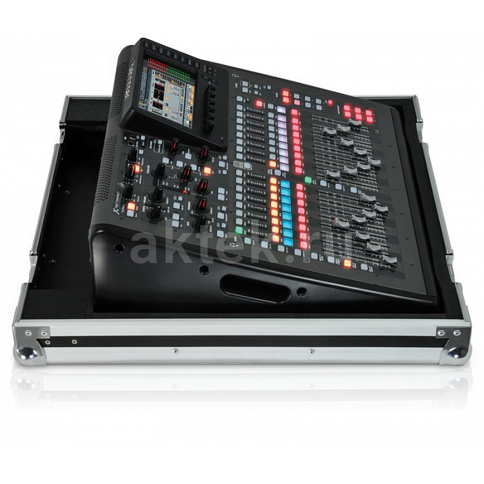 Цифровой микшер Behringer X32 COMPACT-TP 3