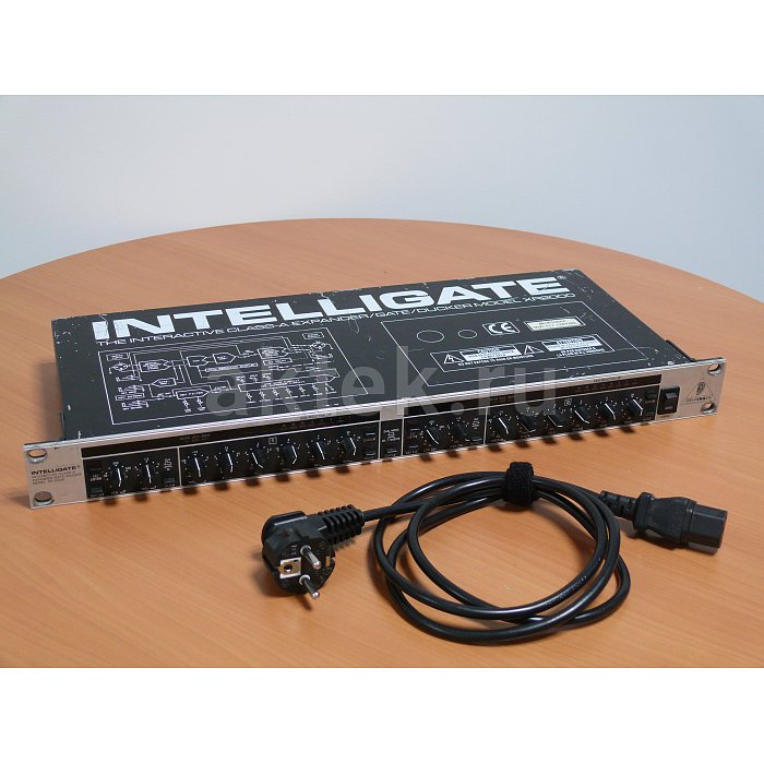 Экспандер Behringer XR2000 3