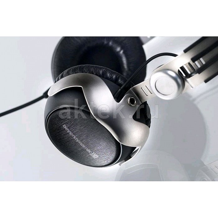 Студийные наушники Beyerdynamic DT 1350 2