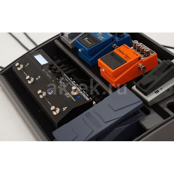 Педаль эффектов BOSS MS-3 5