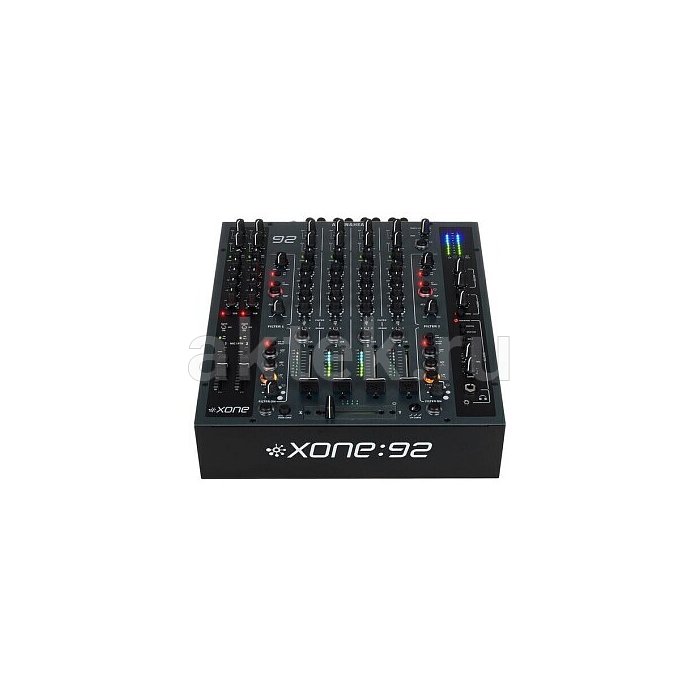 Аналоговый микшер Allen & Heath XONE:92 MK2 8