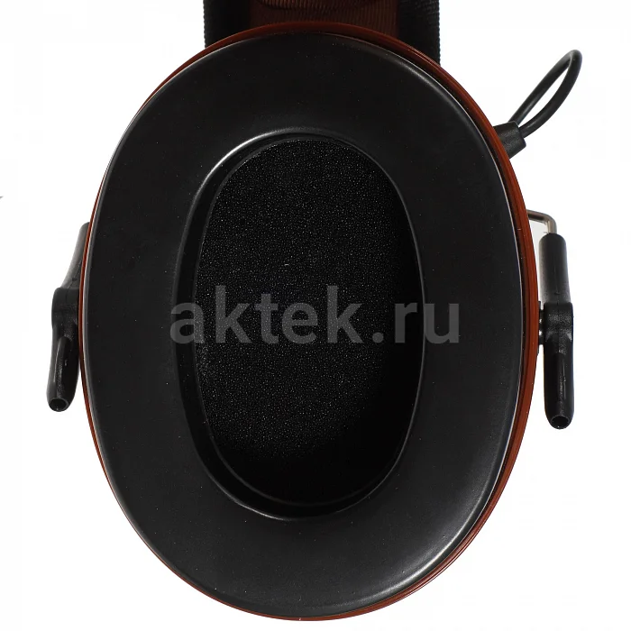 Закрытые наушники BEHRINGER DH100 4