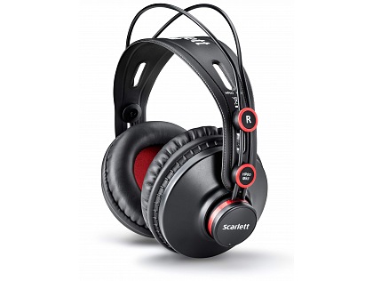 Студийный комплект FOCUSRITE Scarlett Solo Studio 2nd Gen 2