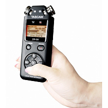 Цифровой рекордер Tascam DR-05 3