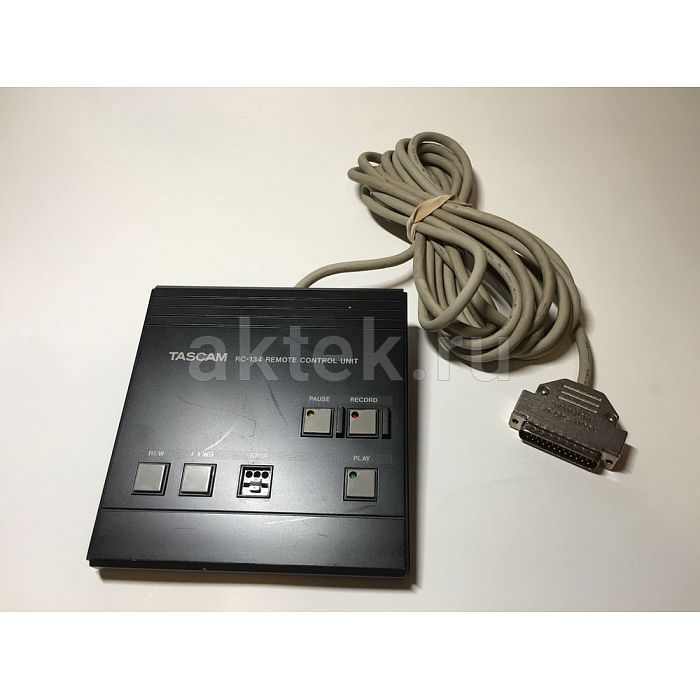 Пульт ДУ Tascam RC134 2