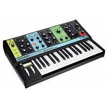 Синтезатор Moog Grandmother 3