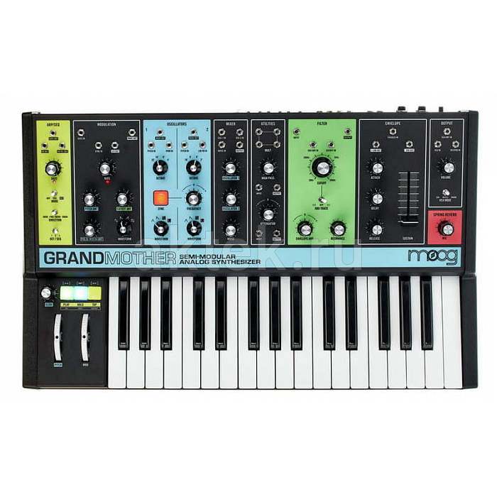 Синтезатор Moog Grandmother 5