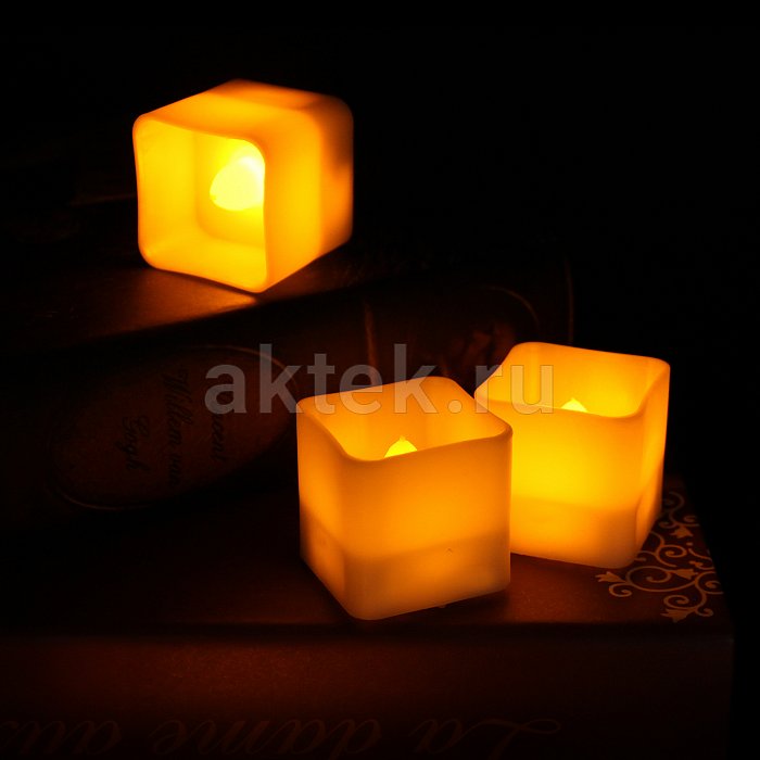 Комплект светодиодных свечей Candle LED Flame Square Yellow 4