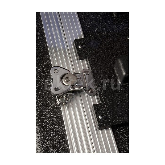 Рэковый кейс из АБС-пластика на колесах Ultimate UR-4LTH 3