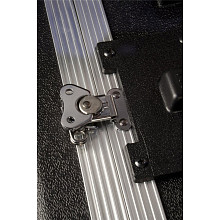Рэковый кейс из АБС-пластика Ultimate UR-8L 2