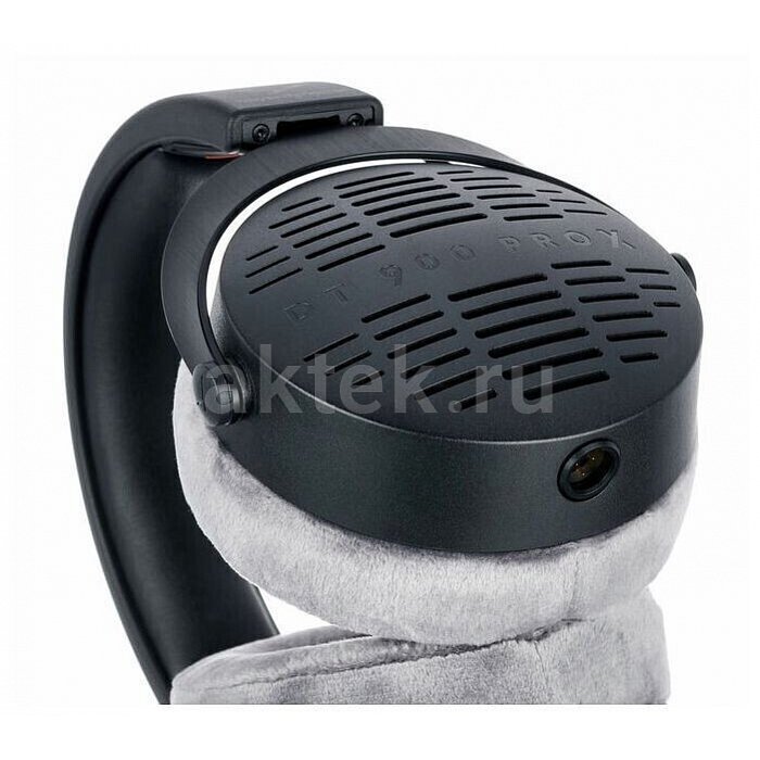 Студийные наушники Beyerdynamic DT 900 PRO X 3