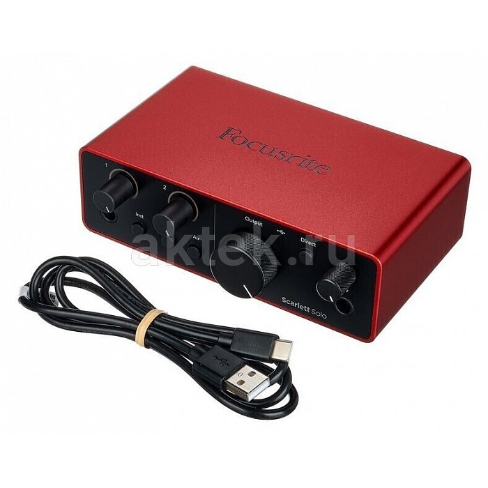 Аудиоинтерфейс USB FOCUSRITE Scarlett Solo 4th Gen 7