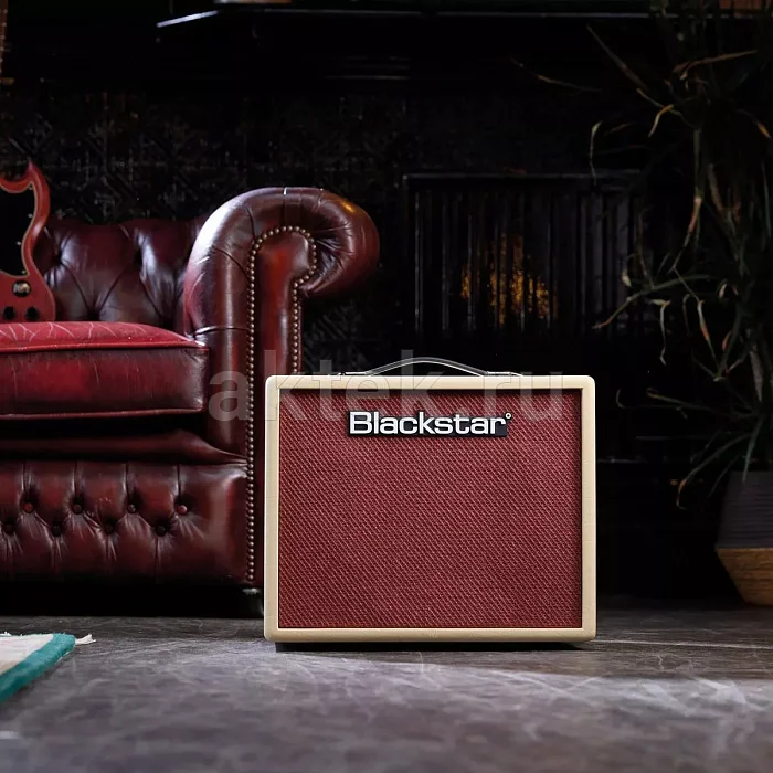Blackstar Debut 30E Cream гитарный комбоусилитель, 30 Вт, два канала 7