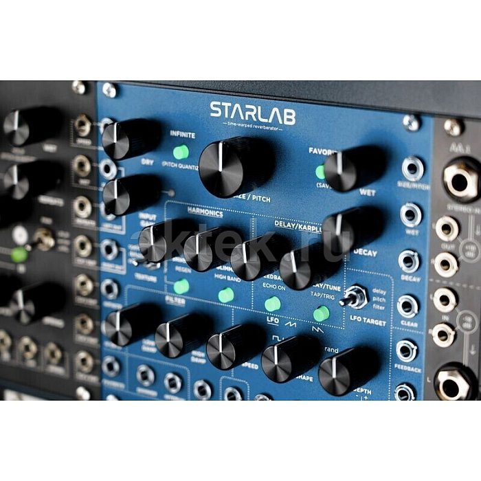 Процессор эффектов реверберации Strymon StarLab 3