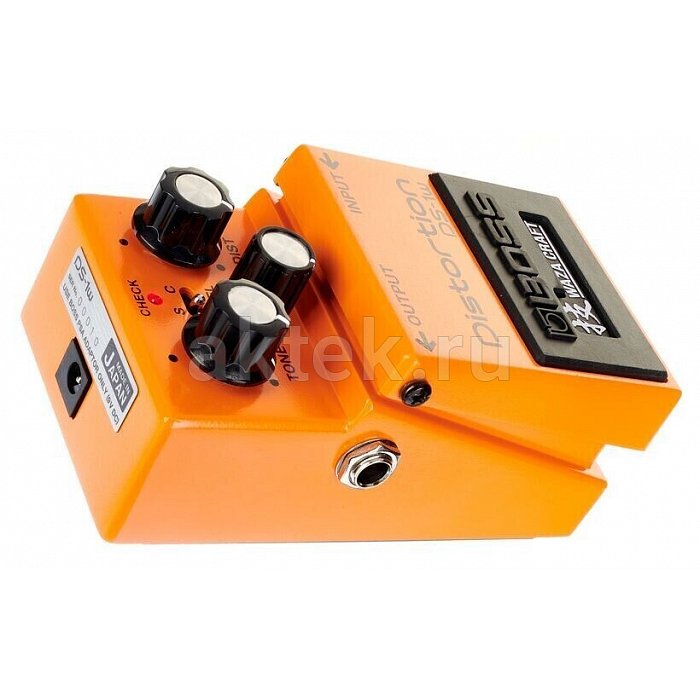 Гитарная педаль эффектов Boss DS-1W 6